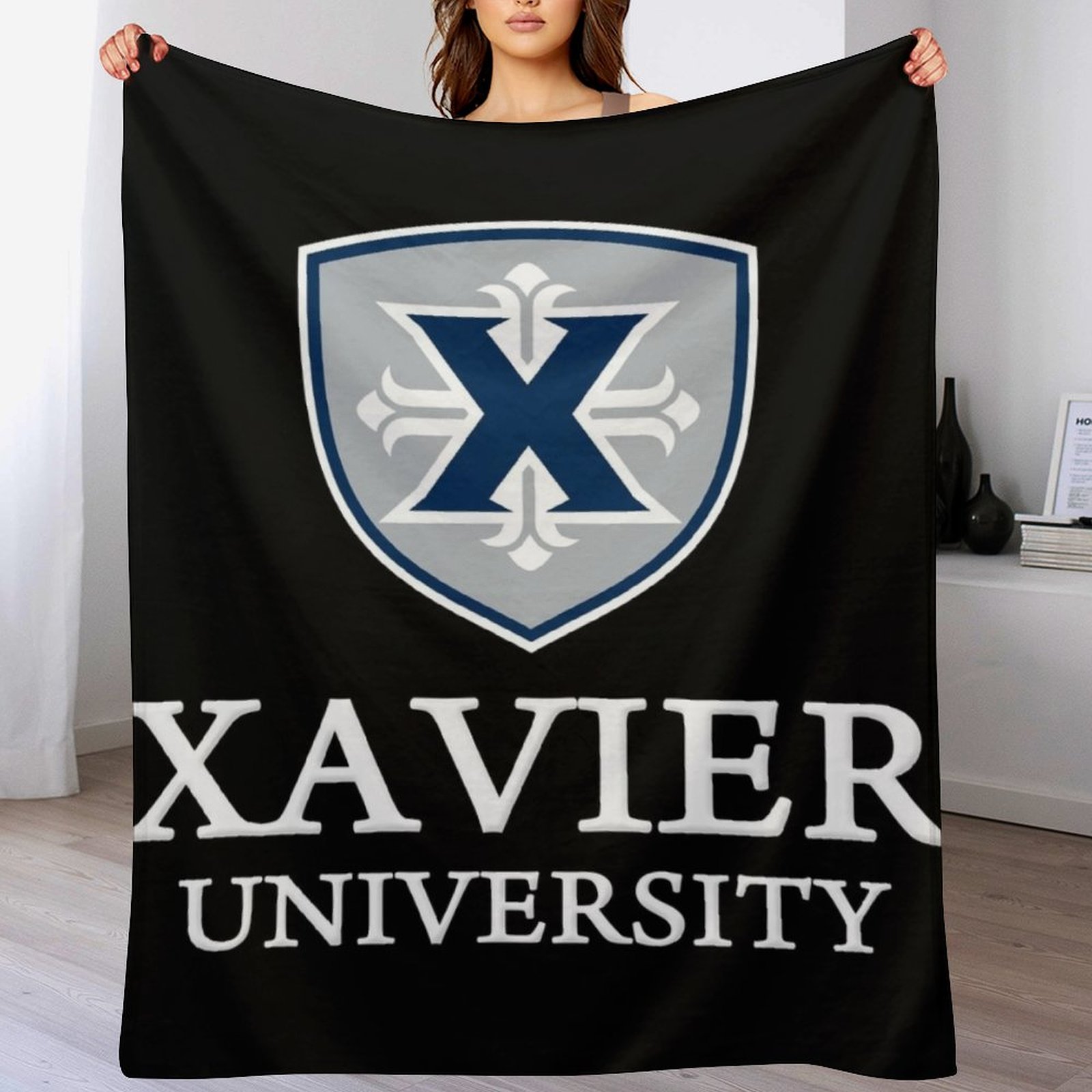 Koc z motywem Uniwersytetu Xav – Xavier Home Decor recenzja i cena